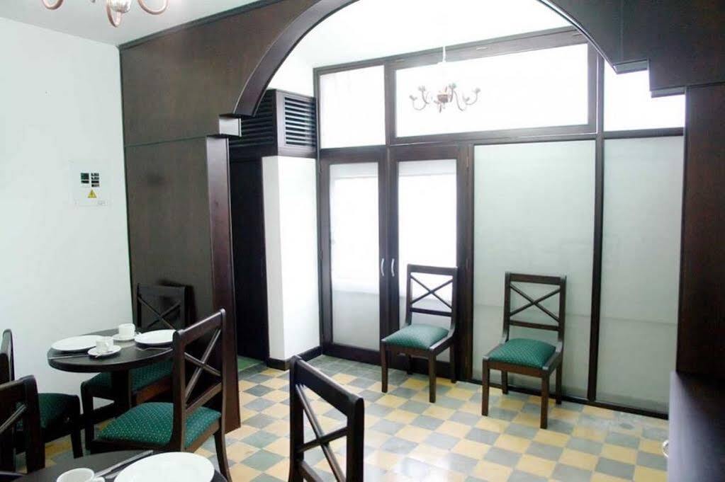 Casa Escobar Buga Hotel Exterior photo